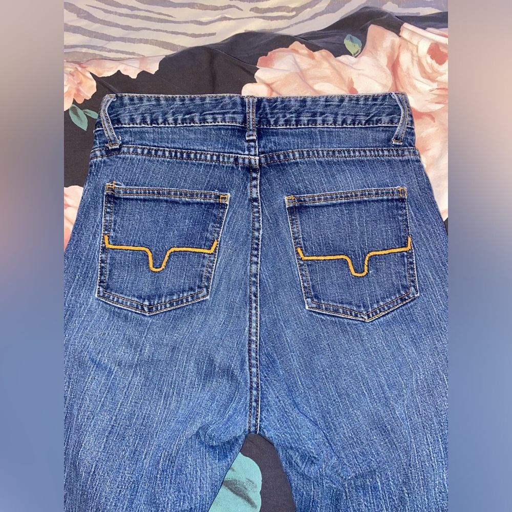 ❌SOLD❌ Kimes Ranch Jennifer Dark Wash High Waisted Flare Jeans - Picture 5 of 7
